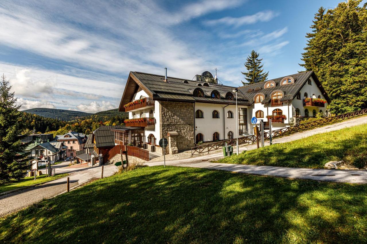 Wellness Hotel Windsor Špindlerŭv Mlýn Εξωτερικό φωτογραφία